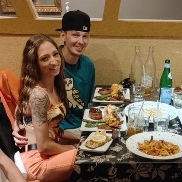 Meet your Posher, Desjana - Picture 4 of 5